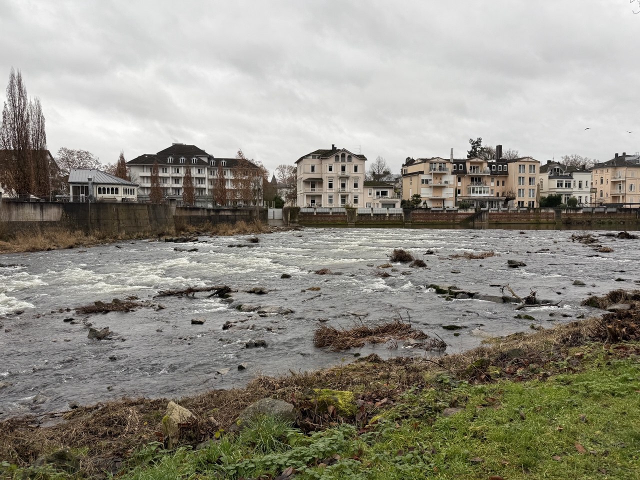 photo 2025 04 10 22 19 44